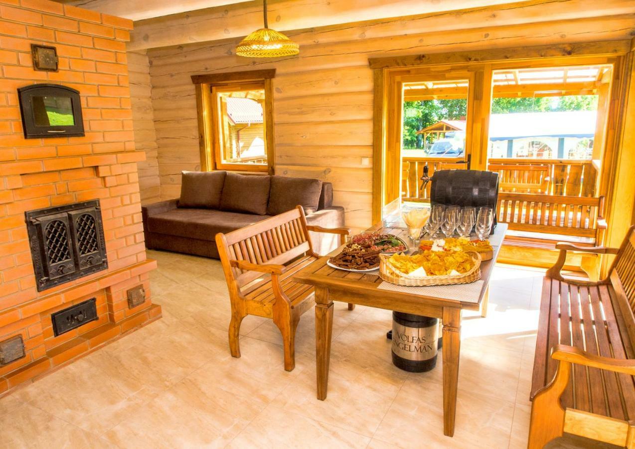 "Pakalas" Villa&Resort Siskiniai Extérieur photo